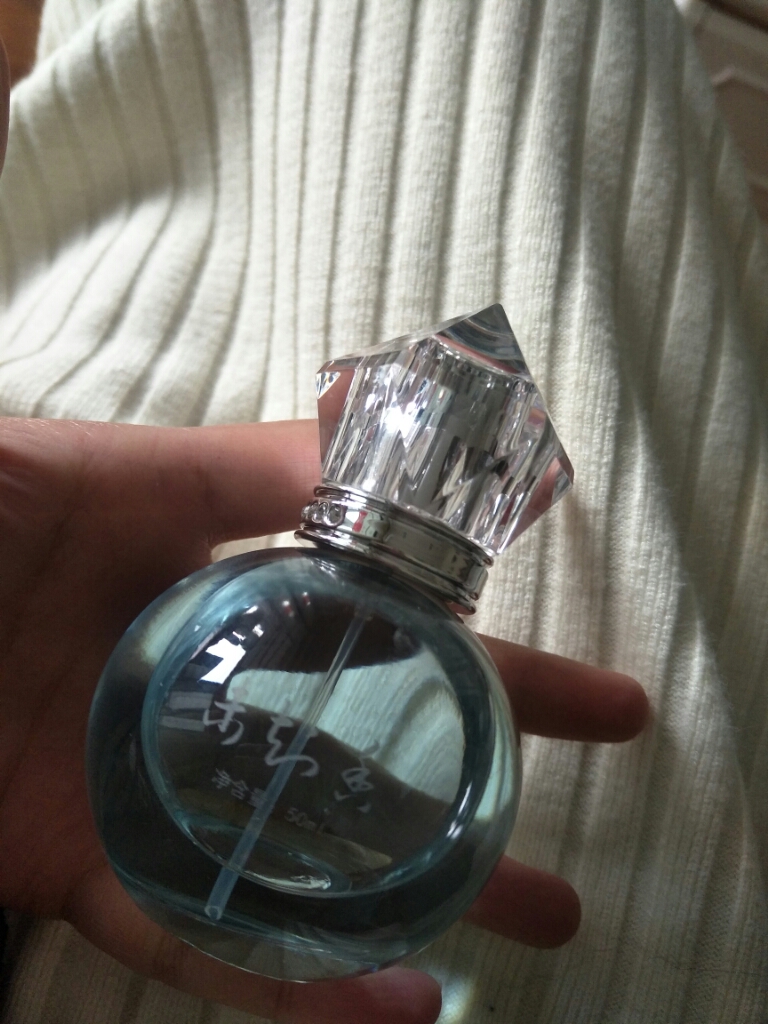 雏菊50毫升香水性价比最高，使用一个月后真实上手体验,第11张