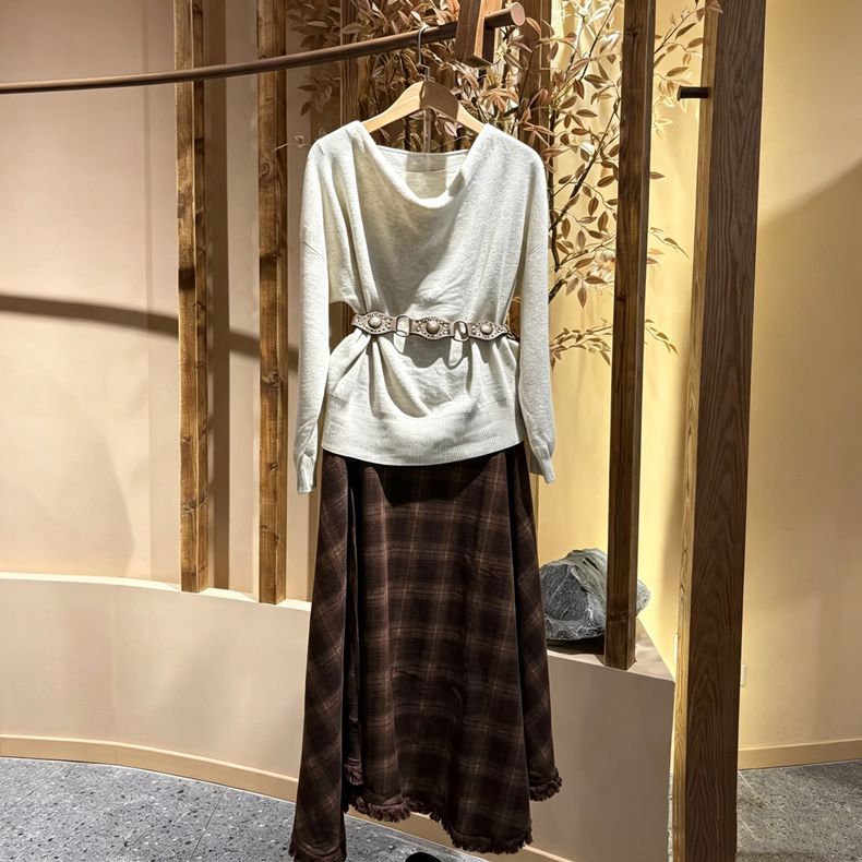 [Same Style as in the Mall] Mùjiā Genuine 26 Summer-Autumn New Knitwear Plaid Skirt Long Skirt Two-Piece Set for Women