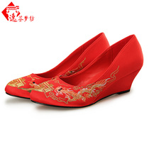 Yifen dream spinning Chinese wedding wedding wedding shoes Red wedding shoes wedge heel bridal shoes National style