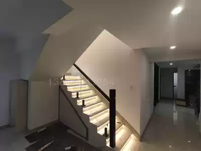 Floor-to-ceiling swimming pool glass clamp Fixed clamp Stair handrail Balcony railing Swimming pool beach column Simple glass guardrail