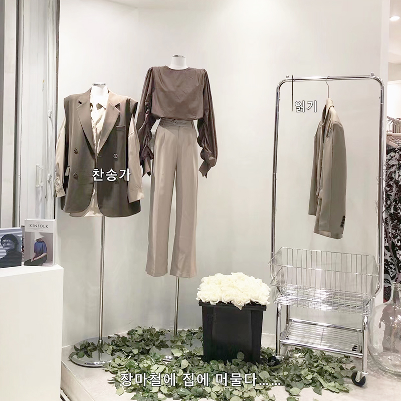 Floor hanger simple coat rack bedroom net red rack does not take up space clothing store hanging clothes rack