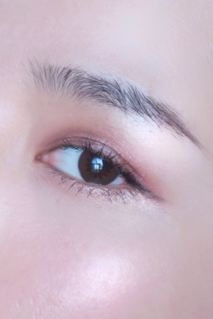 [DREAM] Tấm ngọc trai nhỏ màu trắng ngọc trai cao cấp, phấn mịn, trang điểm ba chiều 62 nhũ highlight