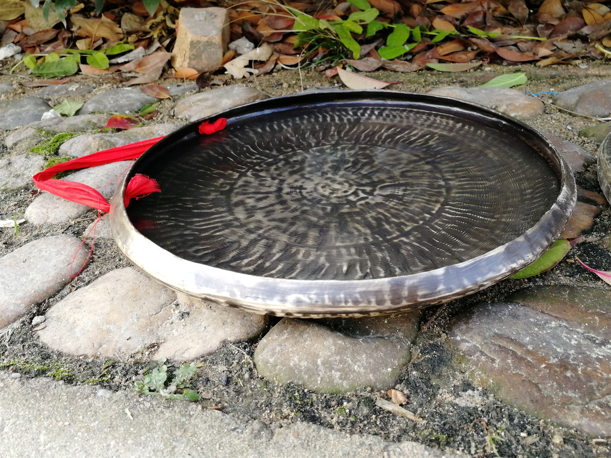 Handmade refined 35cm bronze Sichuan Gong Taoist Gong short side Gong Sichuan opera hook Gong religion 35CM gong