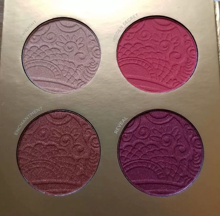Spot Pur nửa đêm masquesade Face Makeup Dish