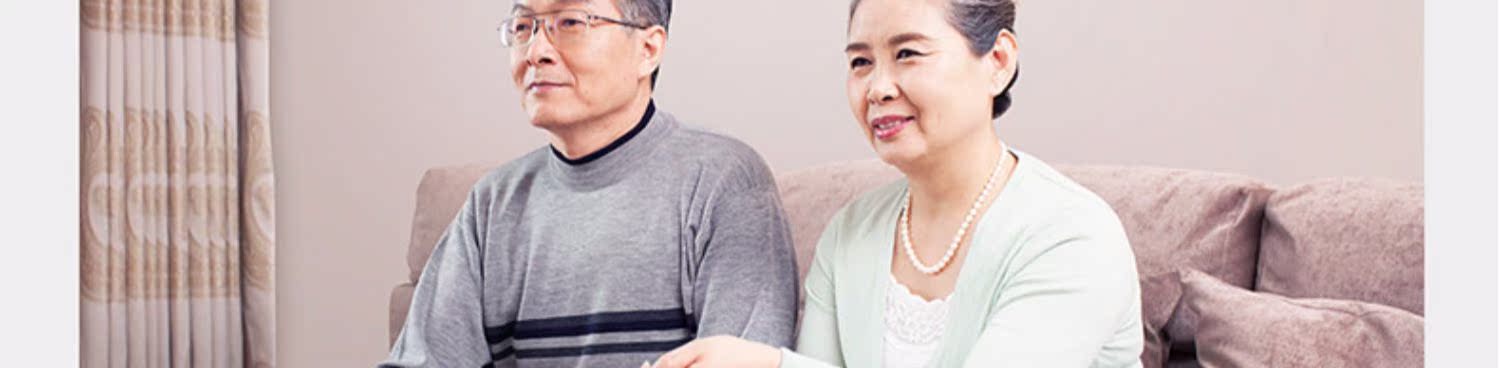 Xia Xin hát máy cũ ông già màn hình lớn rạp hát cũ máy đa chức năng bộ nhớ kịch thẻ đài phát thanh nhỏ TV nhà máy phát wifi cầm tay sạc độ nét cao thẻ vuông nhảy máy video - Trình phát TV thông minh máy chiếu sony