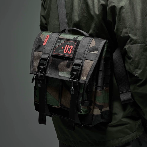 Foxbat Fox Banzhu Bombolarian Expert Experting Parabratarier Energy Tactical EDC Commute Multi -Function Men's Magn