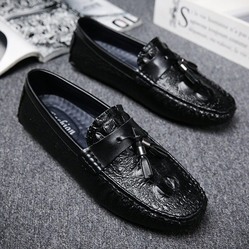 Winter new flow suzu bean shoes men genuine leather plus suede Korean version crocodile grain casual shoes small code 353637 cotton shoe damp