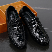Spring and autumn New Bean shoes mens leather 2020 new Korean version of Joker casual leather shoes bright leather crocodile mens shoes