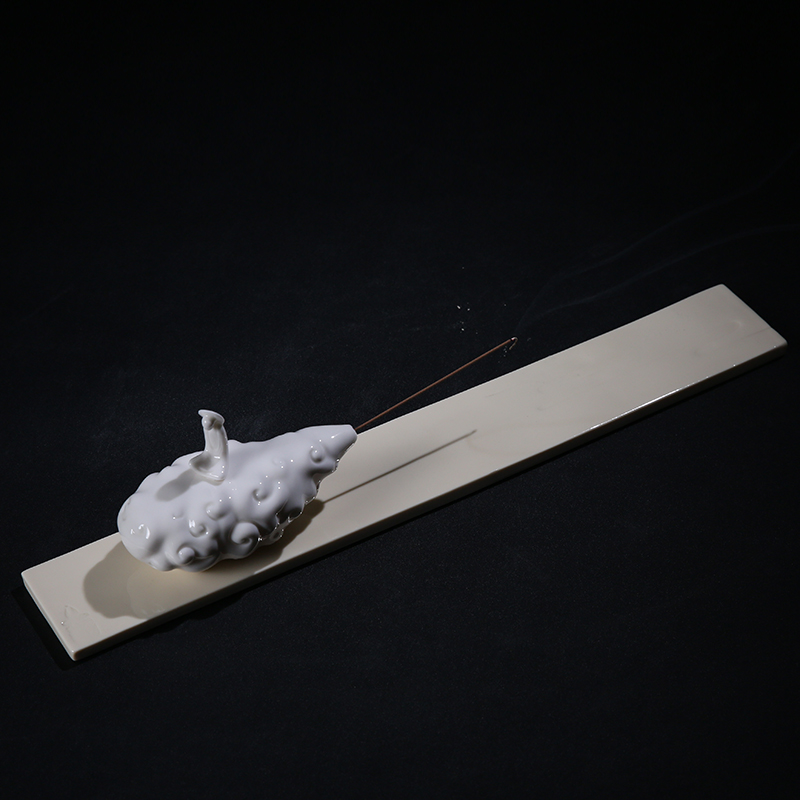 The Product white porcelain porcelain remit artistic conception above the bedroom incense incense holders - cloud tea incense buner penjing art porcelain carving works