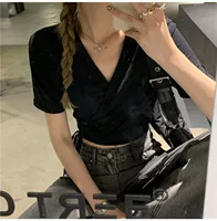 Черный (модель галстука)