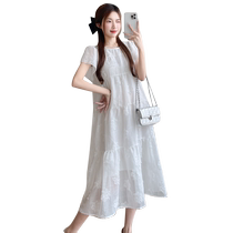 Maternity wear summer style 2024 new age-reducing fashion slimming large size short-sleeved lace dress loose casual summer wear