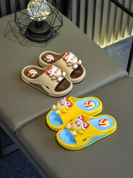 Children's Slippers for Boys, Summer 2026 New Model, Cute Cartoon Design for Girls, Non-Slip Thick-Soled Sandals for Older Kids — 3