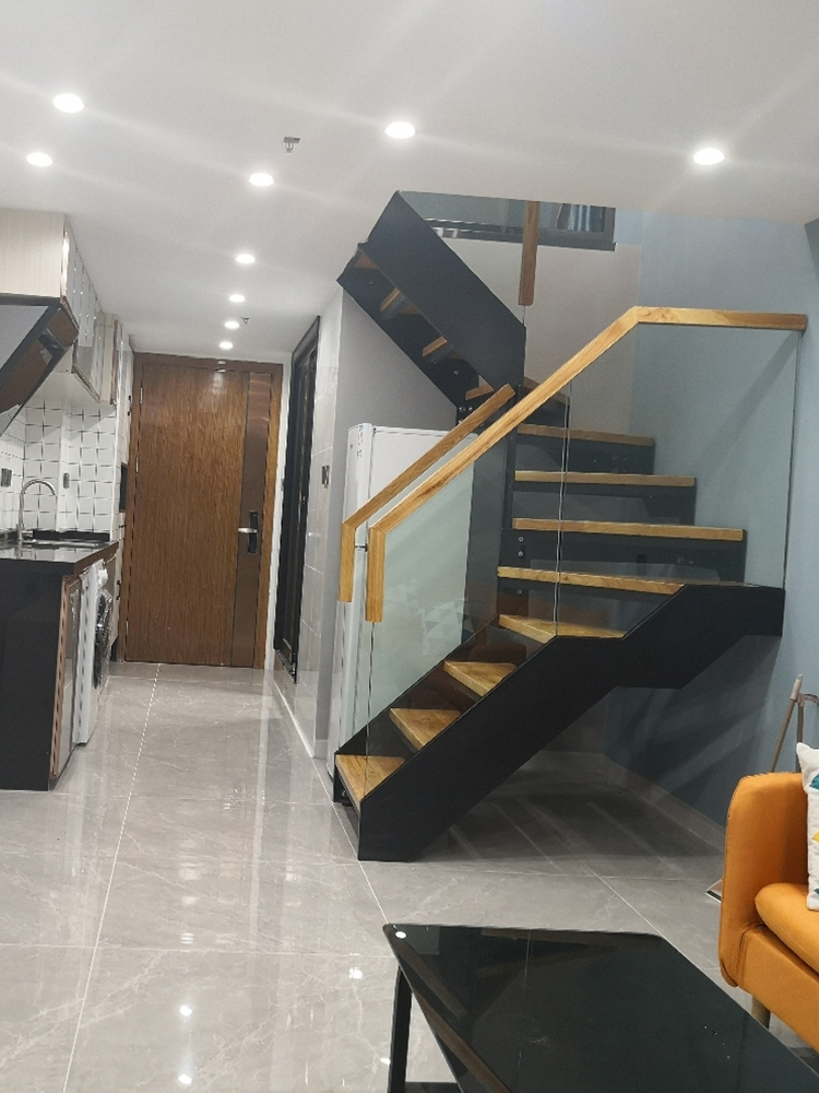 Golden Earl Stair duplex Steel structure Glass fence Beech pedal Indoor household attic straight beam Light luxury customization