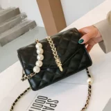 Сумка для путешествий, сумка через плечо, цепь из жемчуга, сумка подмышку, 2020, на цепочке