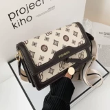 Сумка через плечо, сумка подмышку, осенняя, тренд сезона, в корейском стиле