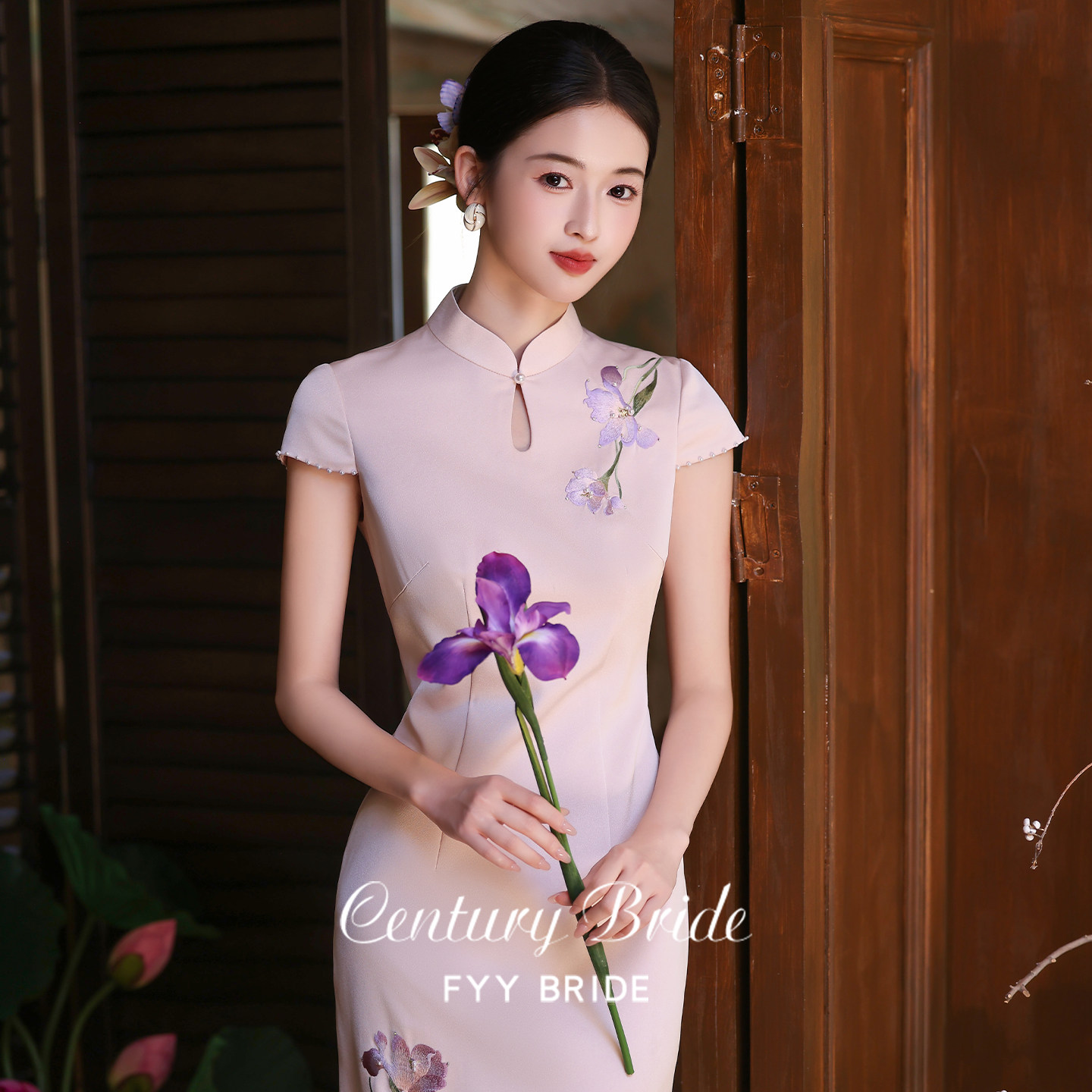 Фэн Юэюй (Feng Yueyu) 