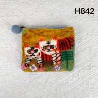 Молочный белый H842 пост на картинке