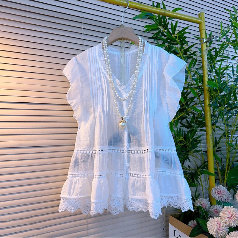 Plus Size Women's Lace Hem Blouse for Chubby Girls, 2025 Summer Style, French Niche Design, Versatile Top Plus Size Women's Lace Hem Blouse for Chubby Girls, 2025 Summer Style, French Niche Design, Versatile Top