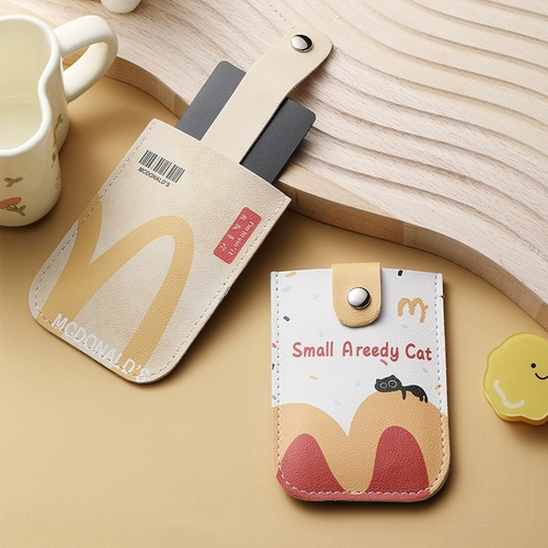 Маленький ультратонкий небольшой дизайнерский картхолдер