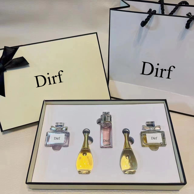 Q Version Perfume Gift Set Box, True Self-Reversal, Paris Green Encounter, Black Yaya, Coco Silk Scarf, Long-Lasting Light Fragrance
