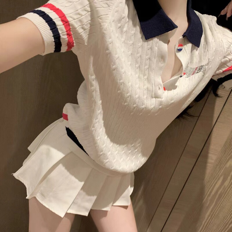 Trendy Brand Tb College-Style Rhinestone Turn-Down Collar Short-Sleeve Polo Knit Shirt with a Unique Design, Color-Blocking, Youthful Color Buttons T-Shirt Top