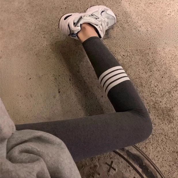 Trendy Brand Tb Gray Ribbed Four-Stripe Leggings for Women, Spring and Autumn High-Waisted Slim-Fit Stretch Knit Skinny Pants
