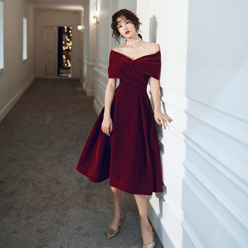 Wedding Dress for the Bride, Engagement Wine Red Off-Shoulder Plus Size Maternity Dress to Cover the Belly, Petite Slimming Evening Gown