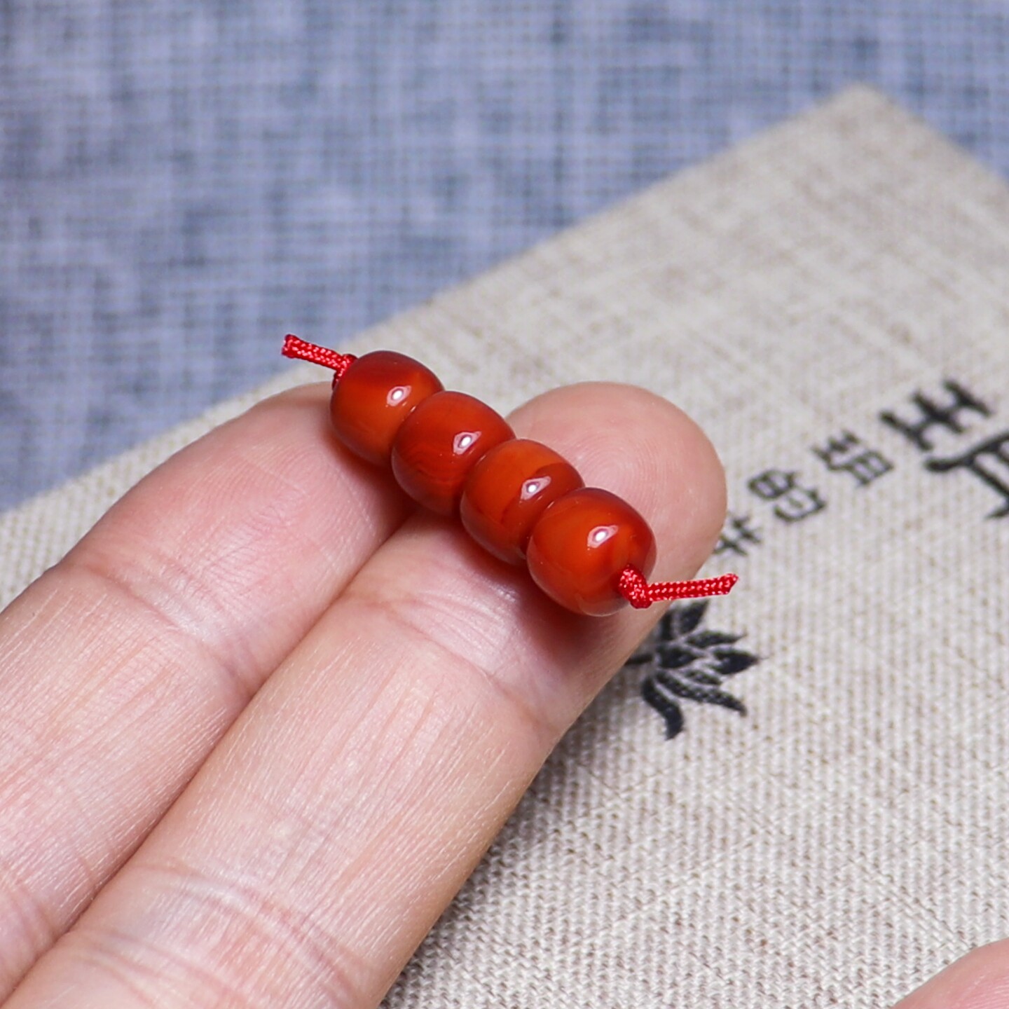 DIY аксессуары 天然南红玛瑙老形珠散珠配饰川料柿子红锦红牛血红火焰纹原矿无胶