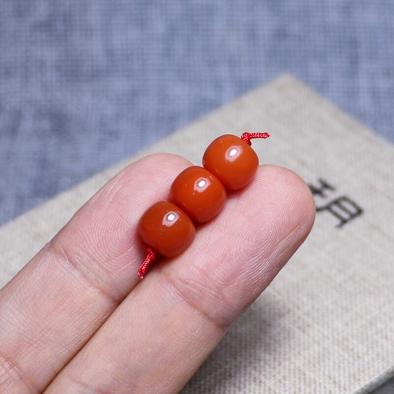 DIY аксессуары 天然南红玛瑙老形珠散珠配饰川料柿子红锦红牛血红火焰纹原矿无胶