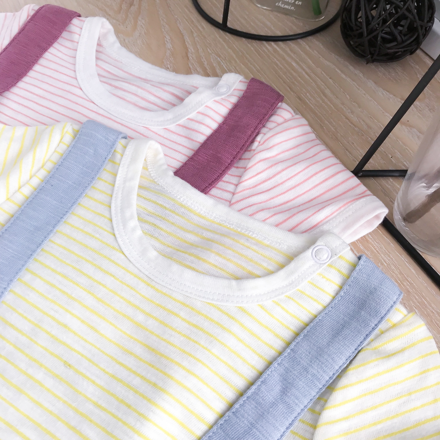 Babyiesies Baby fake 2 mảnh quai góc phẳng quần áo rắm tay áo ngắn mùa hè 0-1 quần áo sơ sinh quần áo trẻ sơ sinh - Áo liền quần áo liền quần có tất baby