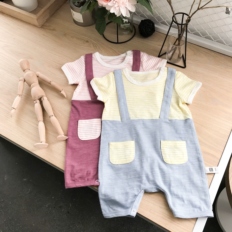 Babyiesies Baby fake 2 mảnh quai góc phẳng quần áo rắm tay áo ngắn mùa hè 0-1 quần áo sơ sinh quần áo trẻ sơ sinh - Áo liền quần