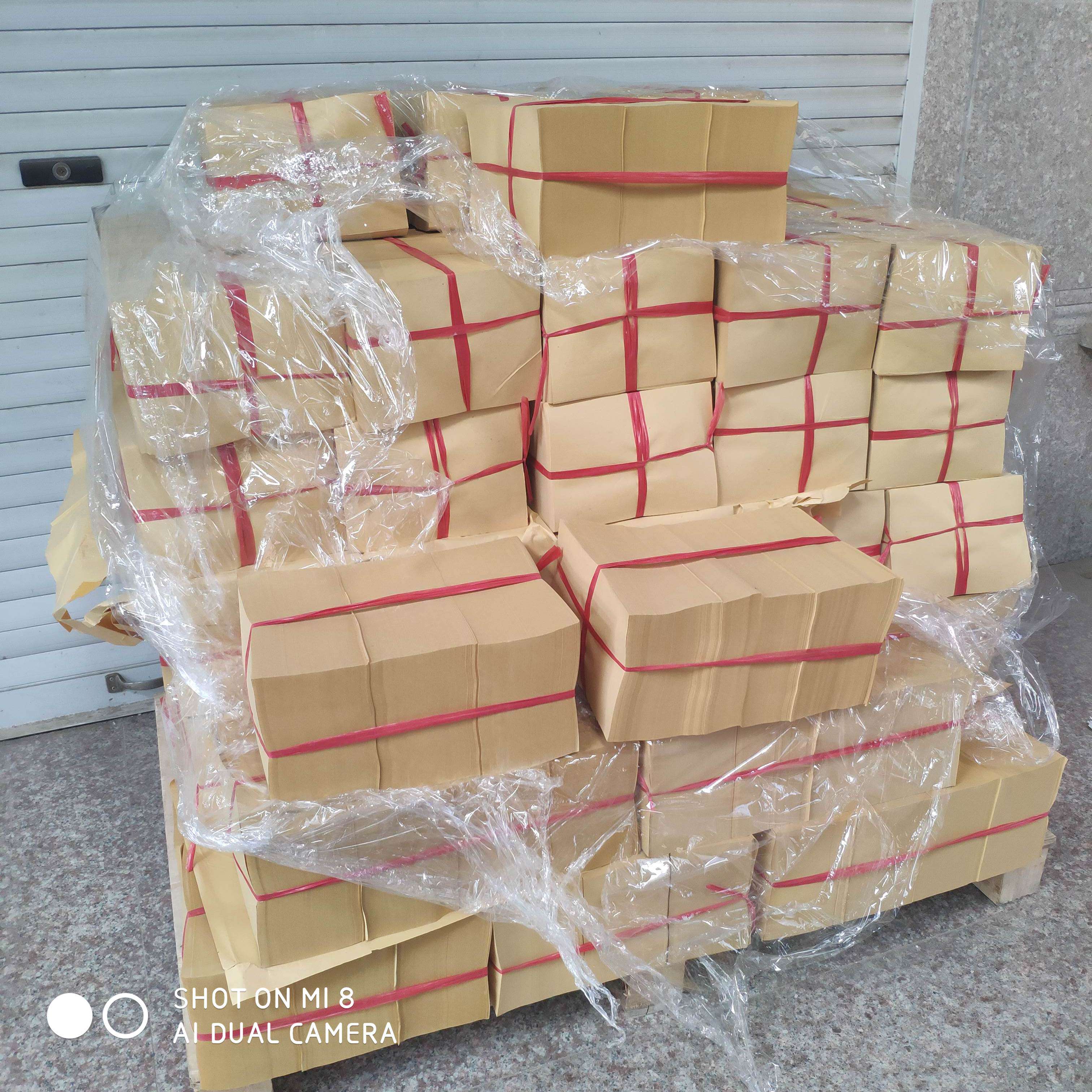 Customized tailor-made custom-made various specifications of packaging kraft paper custom A4 financial cover kraft paper cushion paper compartment paper