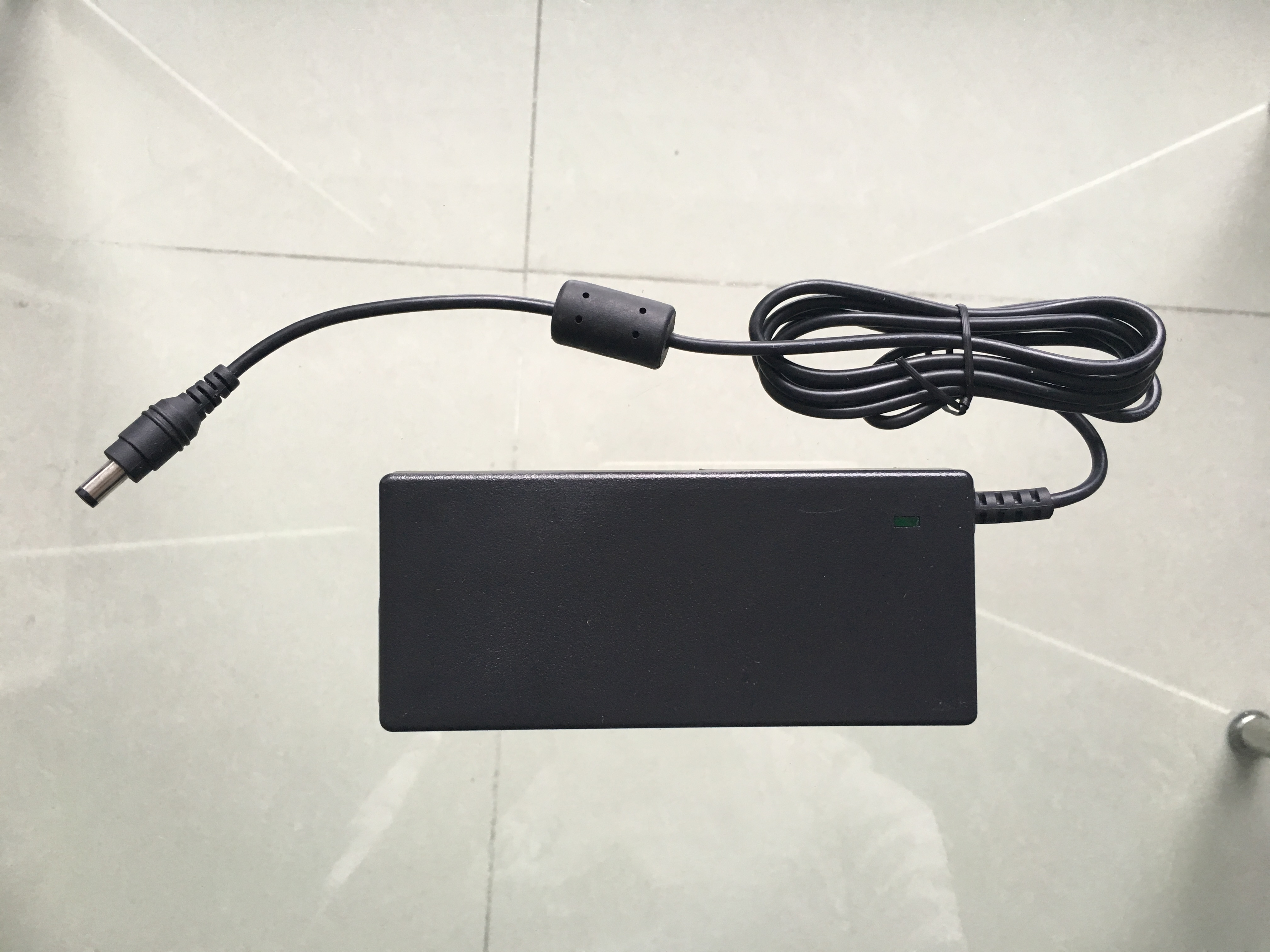 Shanghai light-FHO5000 FHO5000 D26 D35 D35 time domain reflectometer original assembly OTDR power supply adapter charger