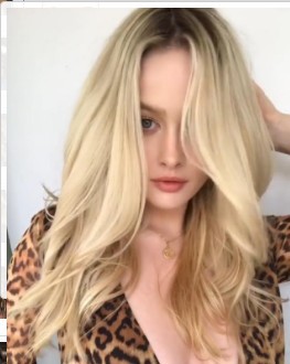 Medium dyed black synthetic fiber in wig female long straigh