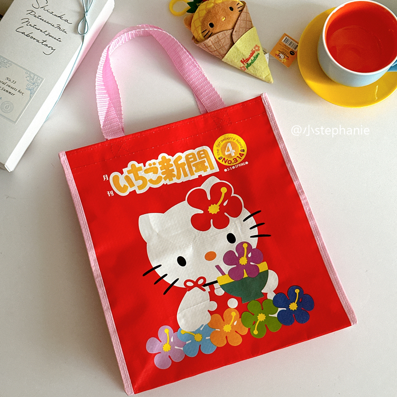 Export Orders! Strawberry News × 3Coins Collaboration Merchandise Cute Cartoon Kitty Shopping Bag Woven Bag