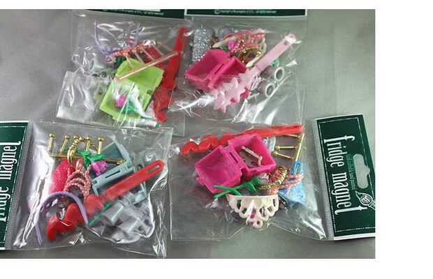 Barbie búp bê phụ kiện trang sức vương miện vòng cổ quần áo thực phẩm gói đồ chơi nhà cô gái đồ chơi đạo cụ bộ đồ chơi nấu ăn