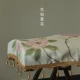 Жизнь похожа на летний цветок