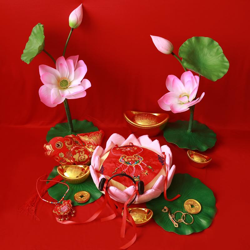 2025 New Children's Photography New Year's Picture Doll-Themed Photo Props, Simulated Lotus Moss Cushion, Red Bellyband Costume 2025 New Children's Photography New Year's Picture Doll-Themed Photo Props, Simulated Lotus Moss Cushion, Red Bellyband Costume