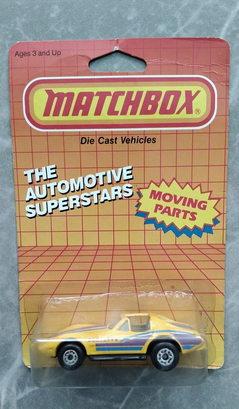 Matchbox Toy Shanghai Universal Mb097 Chevrolet Corvette T-Roof