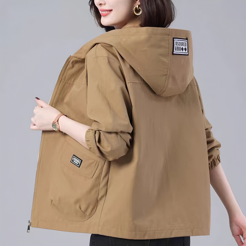 Plus Size Trench Coat, Spring and Autumn Style, Commuter Style, Hooded Short Jacket for Women, Loose Casual Zipper Jacket, Fashionable and Versatile Top Plus Size Trench Coat, Spring and Autumn Style, Commuter Style, Hooded Short Jacket for Women, Loose Casual Zipper Jacket, Fashionable and Versatile Top