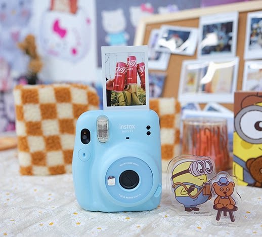 Fuji Polaroid mini11 children's camera set mini12 one-shot imaging film 8/9 upgrade