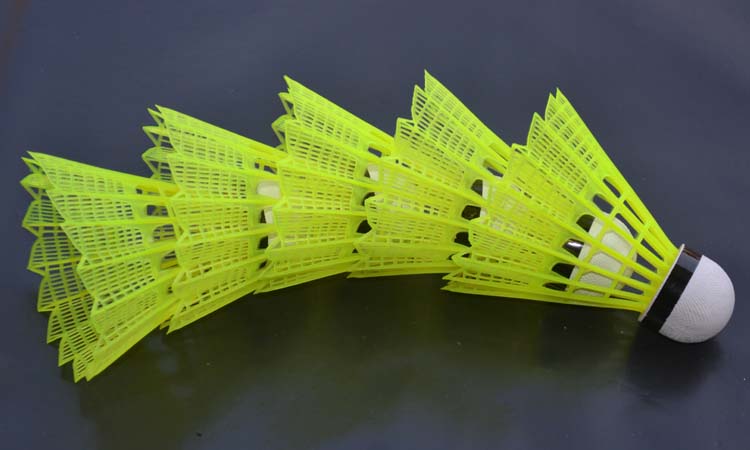 Sức đề kháng để chơi cầu lông nylon bóng nhựa cầu lông đào tạo người mới bắt đầu cầu lông túi đựng vợt cầu lông 2 ngăn