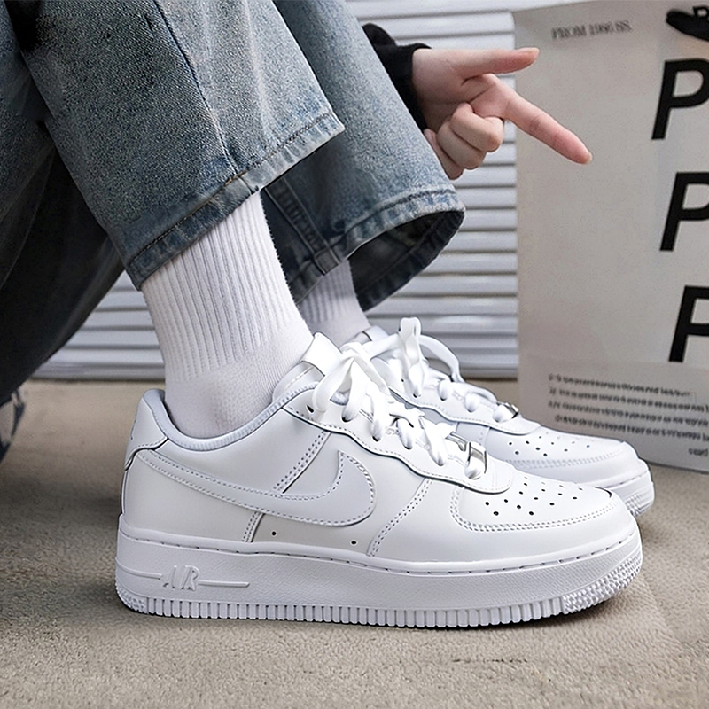 Nike Air Force 1 White Sneakers for Women, 2026 Summer New Model, Lace-Up Thick-Soled Casual Sports Sneakers Nike Air Force 1 White Sneakers for Women, 2026 Summer New Model, Lace-Up Thick-Soled Casual Sports Sneakers