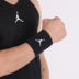 Vòng đeo tay JORDAN NIKE nam và nữ khăn thấm mồ hôi AC4094 thể dục thể thao dây đeo cổ tay bảo vệ bóng chuyền Nike bóng rổ băng gối pj Đồ bảo hộ thể thao