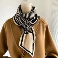 Черный (геометрические полосы)