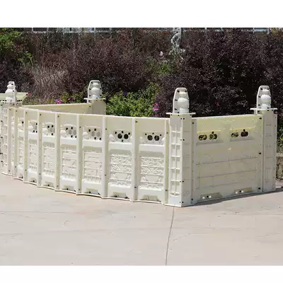Cast-in-place embankment fence fence board with balcony fence flower fence board Cement highway road River park fence mold