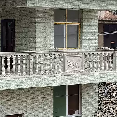 New thickened cement balcony guardrail railing mold cast-in-place Roman vase column handrail fence building template