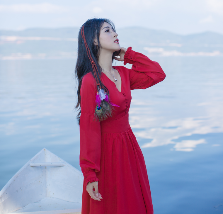 泰国旅游长裙尼泊尔云南民主风女装裙子沙漠草原出游度假连衣裙女