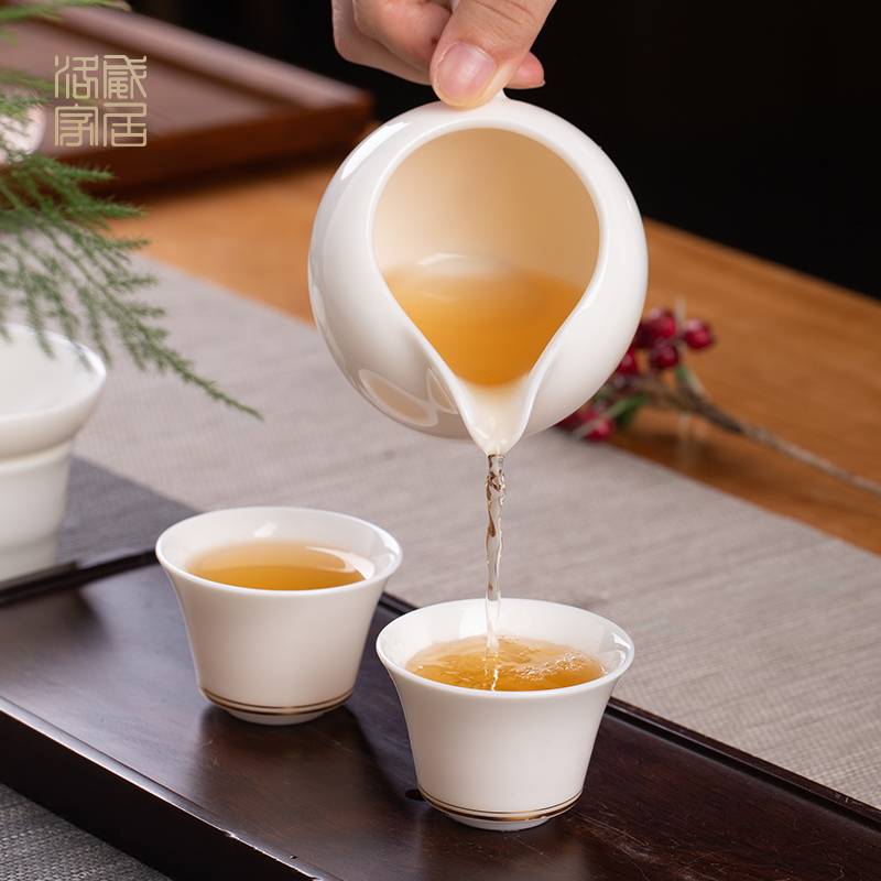 Kung fu tea set suit household jingdezhen ceramic teapot teacup tea office receive a visitor a complete set of gift boxes