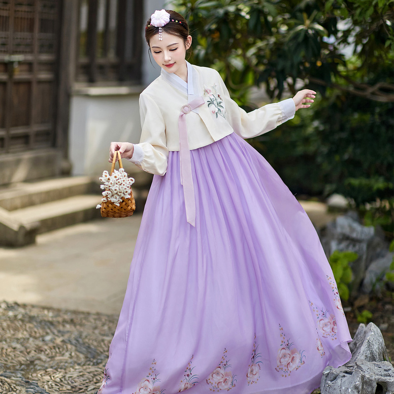 New Korean Traditional Dress for Women, Embroidered Ancient Costume, White Long Dress, Ethnic Dance Performance Costume New Korean Traditional Dress for Women, Embroidered Ancient Costume, White Long Dress, Ethnic Dance Performance Costume